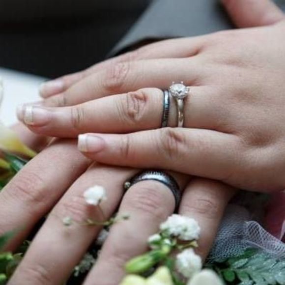 Meet your Posher, Rofel - Picture 1 of 1